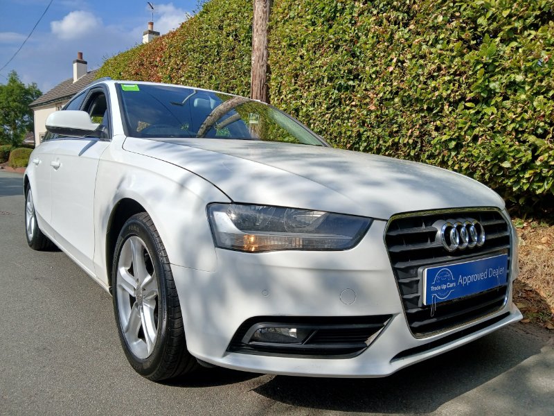 White 2012 Audi A4 Avant 1.8 TFSI SE Estate 5dr Petrol Multitronic Euro 5 s/s 170 ps in Hixon